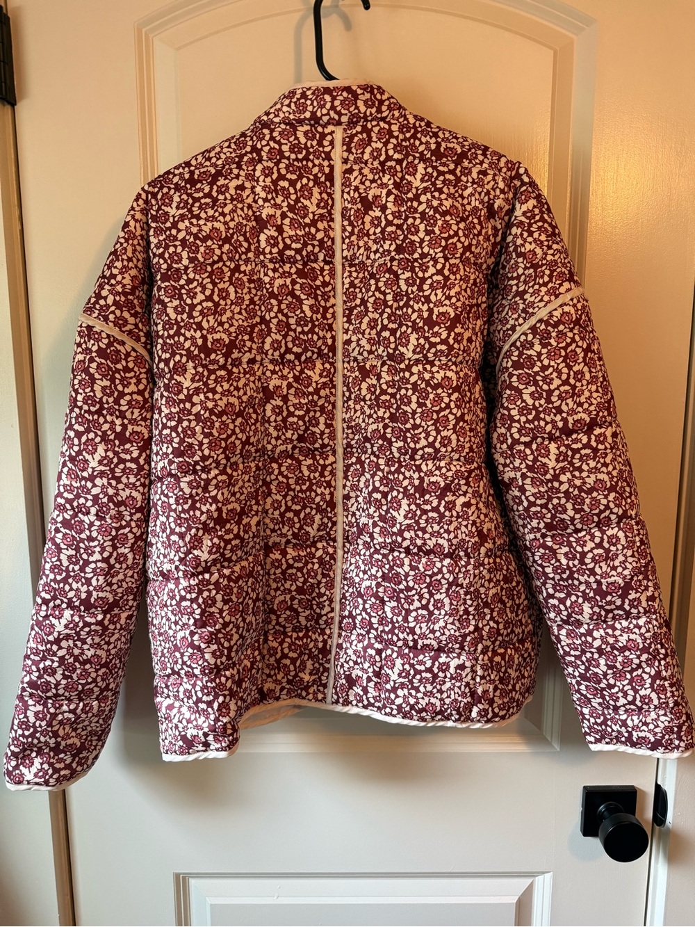 Amazon Floral Quilted Jacket in Burgundy, Pink and Cream - Picture 3 of 4
